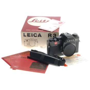 LEICA 10032 R3 ELECTRONIC BOXED SLR 35mm FILM CAMERA BODY BLACK WITH STRAP USED