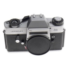 LEICAFLEX 35mm VINTAGE FILM CHROME SL CAMERA BODY WITH CAP CLEAN CONDITION USED