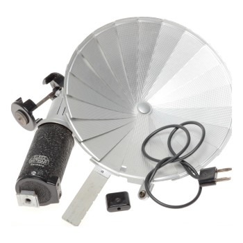 Leitz Synchro Flash Gun Synchronblitzer for Leica M Camera