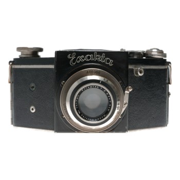 Exakta camera Trioplan 1:2.8 f=7.5cm Meyer Gorlitz rare lens