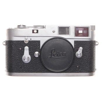 Leica M2 Just Serviced Rangefinder 35mm Camera body fast loader ready to shoot