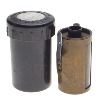 Bakelite spool film 35mm container cartridge IXMOO holder brass Leitz Leica used