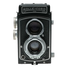 Rolleicord TLR camera Schneider Xenar 3.5/75 twin caps in leather case