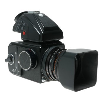 Hasselblad 500 C/M black 6x6 Zeiss Planar 2.8/80 T lens 80/80 hood PME45 finder Excellent