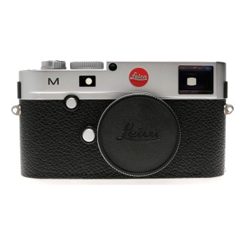 Leica M Typ 240 Digital Rangefinder Camera Body chrome