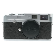 Leica M 1 camera 35mm rangefinder type film body Leitz M1