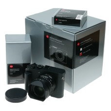 Leica Q2 Monochrom digital Camera 47.3MP hand grip thumbs up Kit