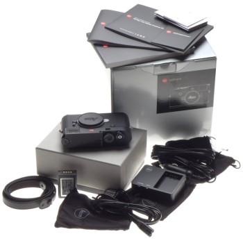 NEW Leica M10 Digital Rangefinder Camera Black 20000 Boxed
